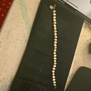 Elegant Pearl Bracelet